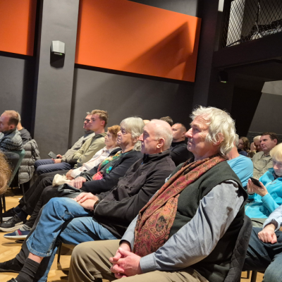 DivadloSEN Mašín veřejnost 21.11.202