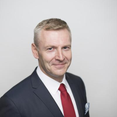 Zdeněk Hraba | Do práce, nebo vězení – návrat k příživnictví z dob Československa?