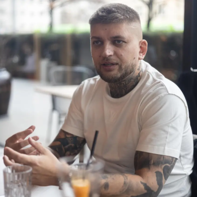 Maxim Ponomarenko financuje z neetického podnikání postupně další a další politické strany?!