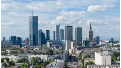 Petr Fiala jako baron Prášil: „Stavíme dálnice rychleji než Polsko.“